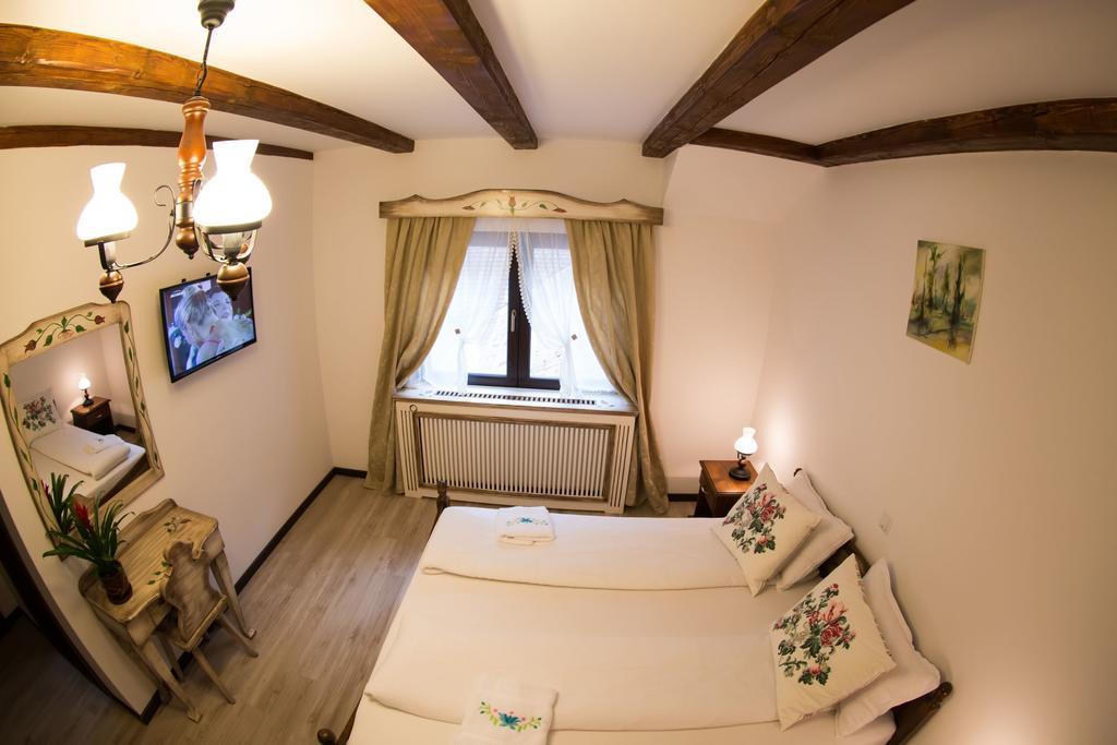 Casa Stefania Talmacel Quarto foto