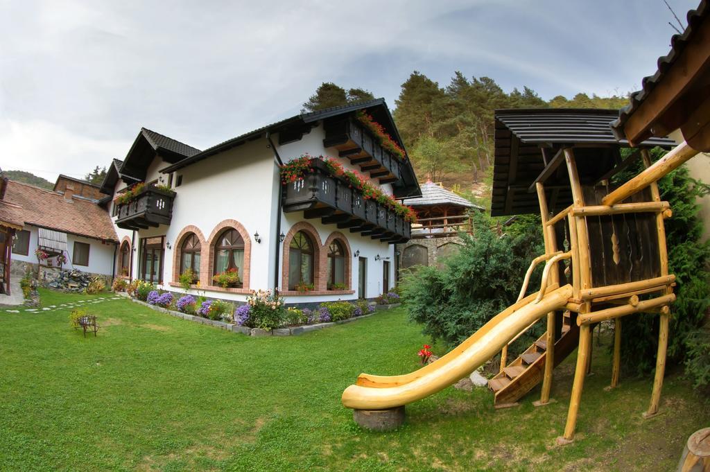Casa Stefania Talmacel Exterior foto